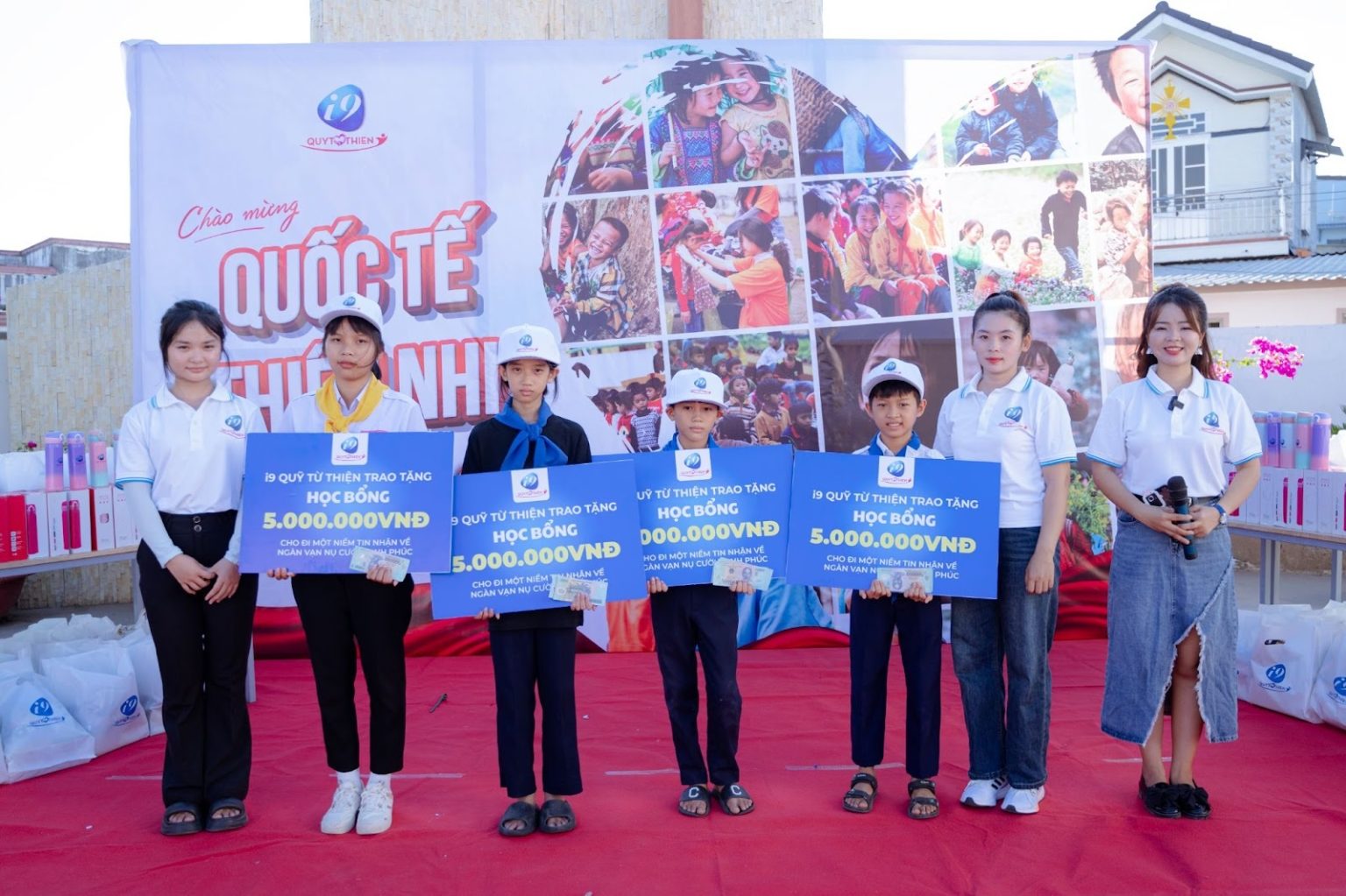 Hình ảnh biểu tượng tầm nhìn của 009bet, hướng tới sự phát triển và vị thế dẫn đầu trong tương lai