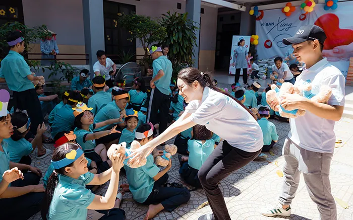 Hình ảnh biểu tượng sứ mệnh của 009bet, tập trung vào sự hài lòng của khách hàng và uy tín